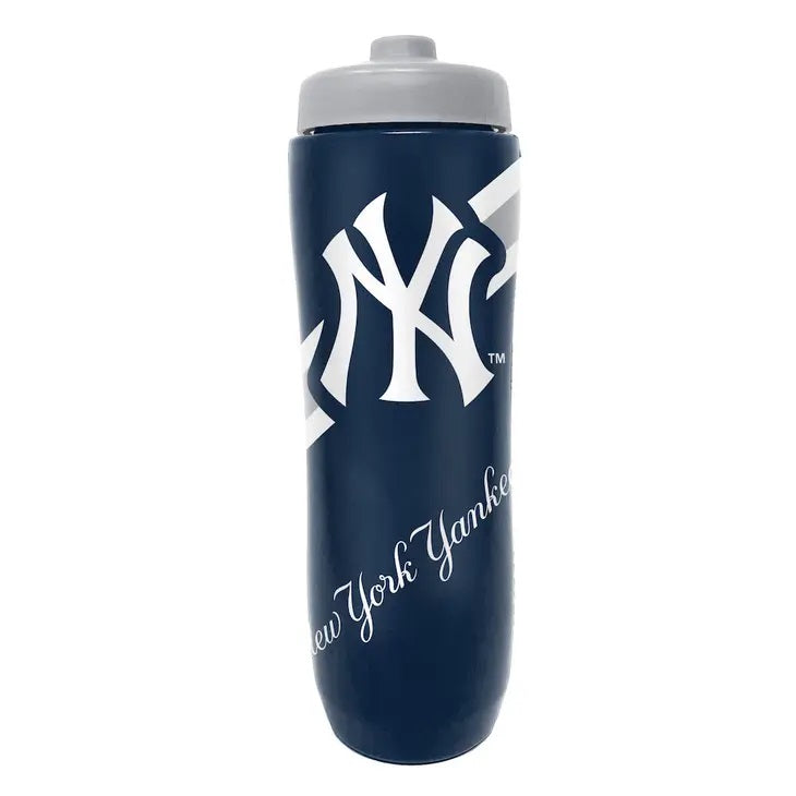 New York Yankees Squeezy Water Bottle NEW