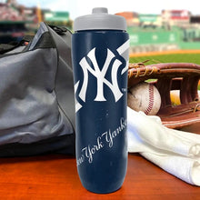 Load image into Gallery viewer, New York Yankees Squeezy Water Bottle NEW