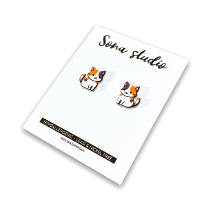 Calico Cat Earrings. Little Kitty Cat Nickle Free Earrings with butterfly backs. - Little Gift Nook