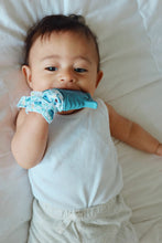 Load image into Gallery viewer, Itzy Ritzy Teething Mitt Blue Whale