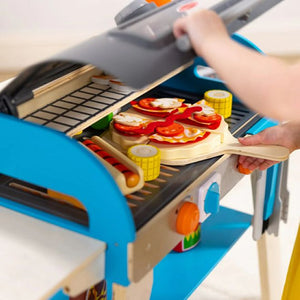 Melissa & Doug Wooden Pretend Play Grill & Pizza Oven. Close up of Pizza.