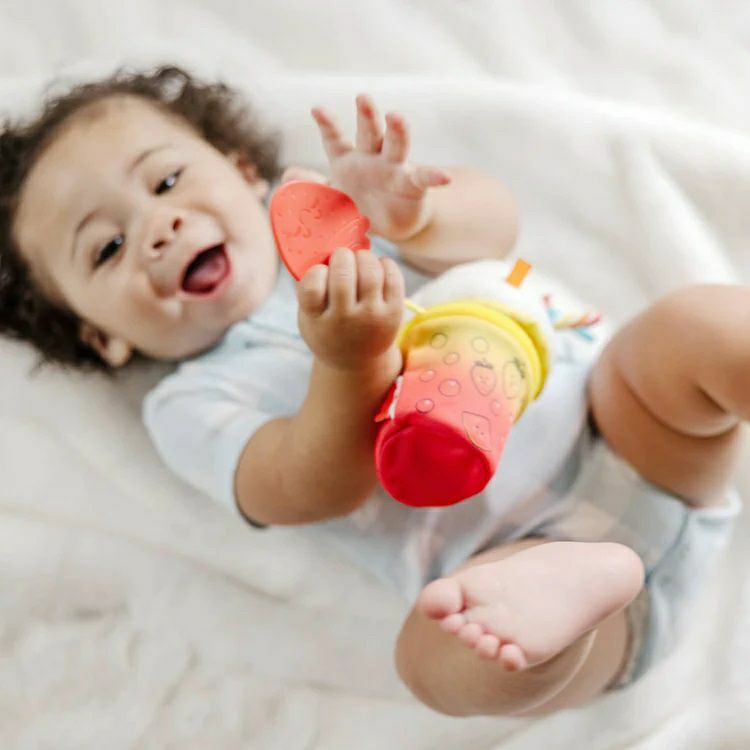 Melissa & Doug Bubble Tea Take-Along Toy for Baby - Little Gift Nook