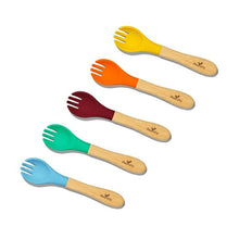 Load image into Gallery viewer, Set of eco-friendly bamboo baby forks, perfect for little ones learning to eat independently.  BPA-free and sustainable, these soft-tipped forks are gentle on gums and easy for small hands to hold. Ideal for introducing your baby to solid foods in a safe and natural way. 